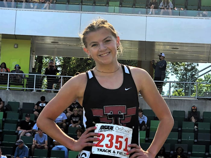 Lauren Ayers photo Rene Ferran